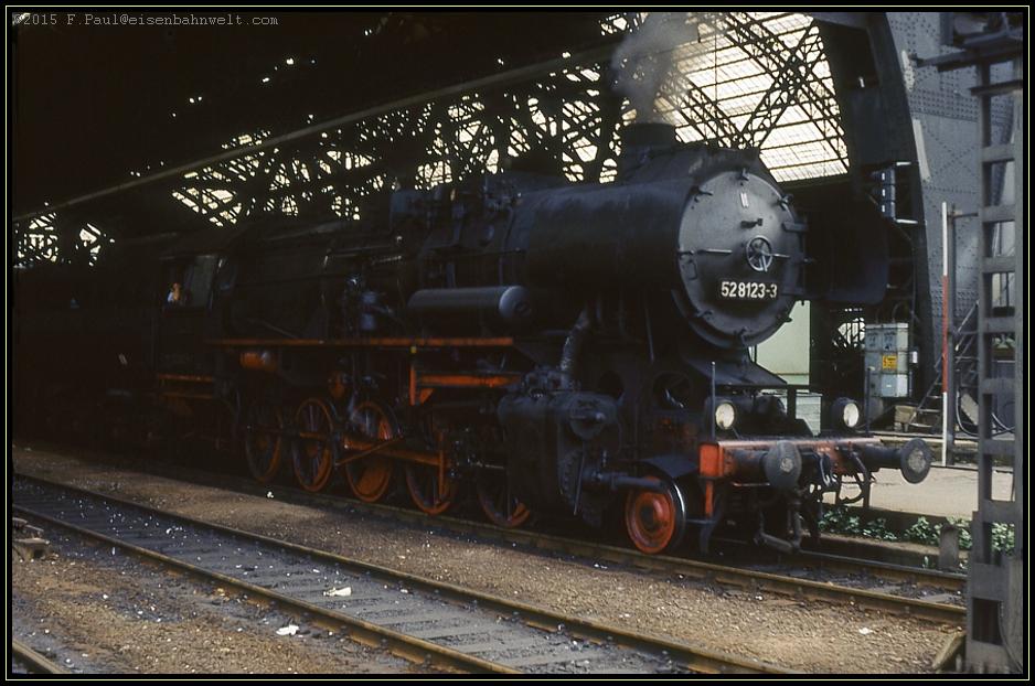 52 8123 in Dresden Hbf