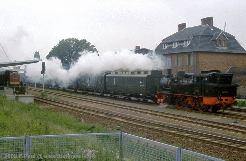 74 1230 in Ahrensfelde