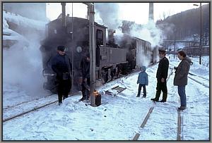 99 1561 mit P 14292 in Niederschmiedeberg