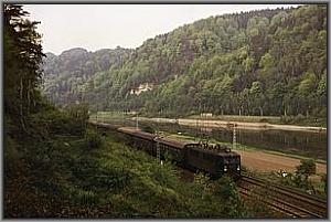 242 171 mit P 8763 vor Schna