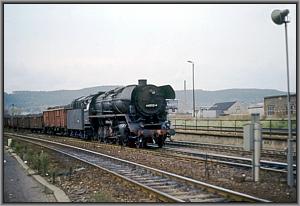 44 0115 erreicht mit einem Gag den Bf Saalfeld
