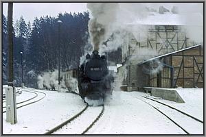 99 6001 mit Pmg 14456 in Mgdesprung