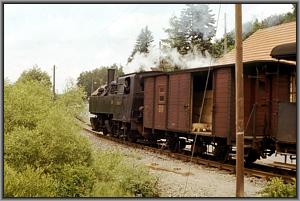 99 5906 mit Gmp 69714 aus Gernrode in Straberg