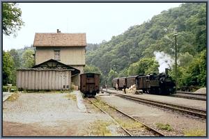 99 5906 mit Gmp 69725 nach Harzgerode in Alexisbad