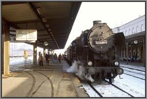 52 8099 mit P 17831 in Lbau