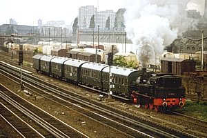 74 1230 bei Warschauer Strae