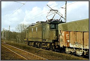 244 108 verlt mit Dg 52652 den unteren Bf Falkenberg
