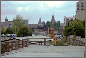 Zum Vergrößern auf das Bild klicken! Dort können Sie auch blättern und die Bildunterschriften lesen!