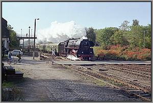 Zum Vergrößern auf das Bild klicken! Dort können Sie auch blättern und die Bildunterschriften lesen! 01 1531 mit D 1643 aus Magdeburg in Gerwisch