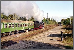 Zum Vergrößern auf das Bild klicken! Dort können Sie auch blättern und die Bildunterschriften lesen! 01 1531 mit D 1643 aus Magdeburg in Gerwisch