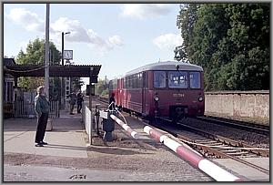 Zum Vergrößern auf das Bild klicken! Dort können Sie auch blättern und die Bildunterschriften lesen! 132 484 mit IC 175 nach Karlsruhe in Gerwisch