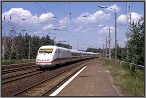 ICE 694 'Ricarda Huch' aus Mnchen in Genshagener Heide