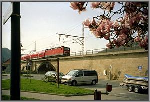 143 884 mit S 7053 in Knigstein