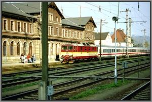 CD-371 015 mit EC 172 (Wien-Hamburg) in Bad Schandau