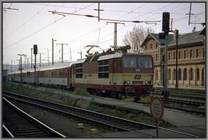 CD-371 002 mit EC 175 in Bad Schandau