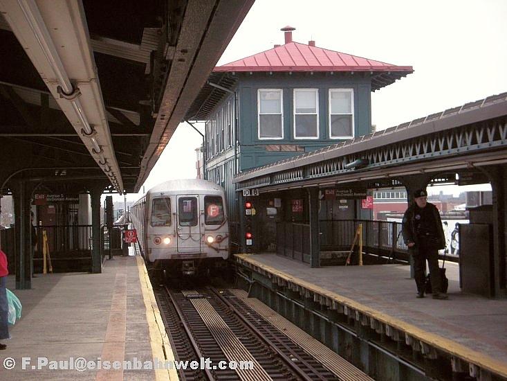 Station Kings Higway