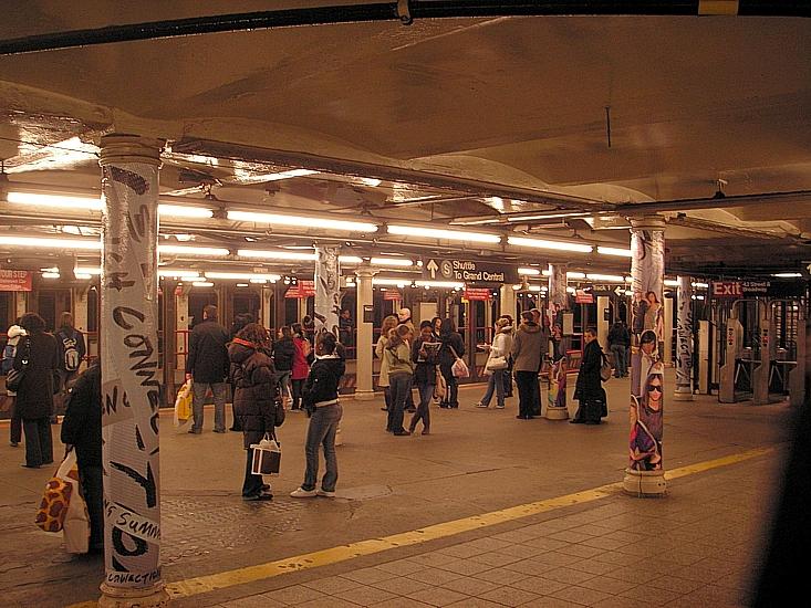 Station Times Square
