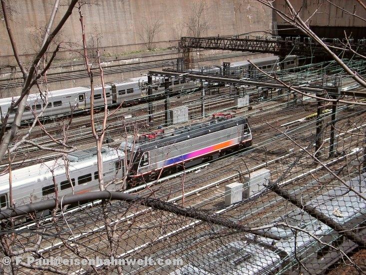 NJT-ALP-46 4604 vor Penn Station