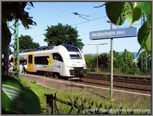 Zum Vergrößern auf das Bild klicken! Dort können Sie auch blättern und die Bildunterschriften lesen!