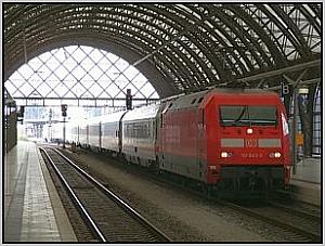 101 045 in Dresden Hbf