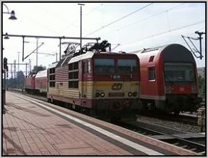 371 005 in Dresden Hbf