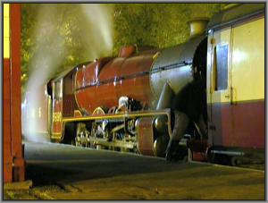 Lok Nr.5690 in Bury