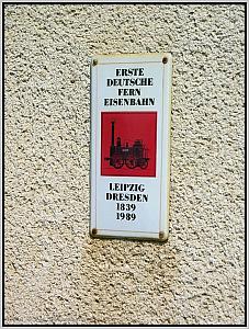 Zum Vergrößern auf das Bild klicken! Dort können Sie auch blättern und die Bildunterschriften lesen!