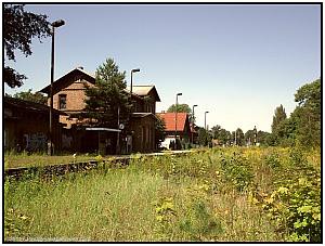 Zum Vergrößern auf das Bild klicken! Dort können Sie auch blättern und die Bildunterschriften lesen!
