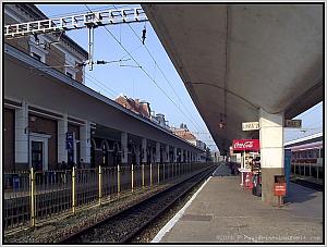 Zum Vergrößern auf das Bild klicken! Dort können Sie auch blättern und die Bildunterschriften lesen! Bahnhof Cluj Napoca