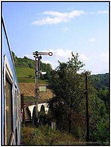 Zum Vergrößern auf das Bild klicken! Dort können Sie auch blättern und die Bildunterschriften lesen!
