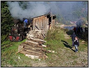 Zum Vergrößern auf das Bild klicken! Dort können Sie auch blättern und die Bildunterschriften lesen!
