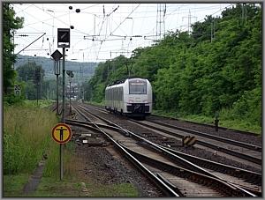Zum Vergrößern auf das Bild klicken! Dort können Sie auch blättern und die Bildunterschriften lesen!