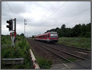 Zum Vergrößern auf das Bild klicken! Dort können Sie auch blättern und die Bildunterschriften lesen!