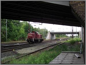 294 827 als T 76690 nach Bitterfeld in Leipzig-Schnefeld