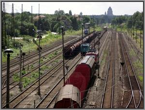 Zugbegegnung in Leipzig-Schnefeld