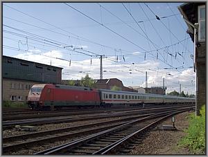 101 063 mit IC 2049 aus Hannover in Leipzig-Mockau