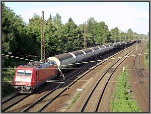 185 372 verlt mit EZ 51378 nach Seelze den Bahnhof Wiederitzsch