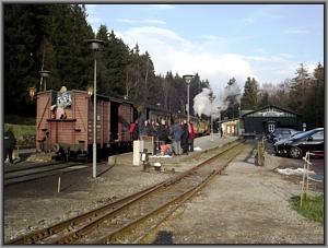 Zum Vergrößern auf das Bild klicken! Dort können Sie auch blättern und die Bildunterschriften lesen! Walpurgis-Sonderzug in Schierke