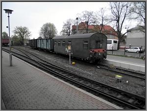 Zum Vergrößern auf das Bild klicken! Dort können Sie auch blättern und die Bildunterschriften lesen! Hilfszug in Wernigerode Westerntor