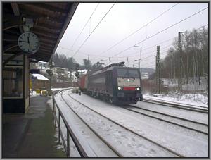 MRCE-ES64 F4 286 mit DGS 41714 nach Rotterdam Waalhaven