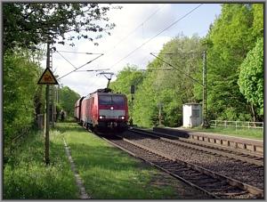 Zum Vergrößern auf das Bild klicken! Dort können Sie auch blättern und die Bildunterschriften lesen! 189 036 am Hp Sehlem