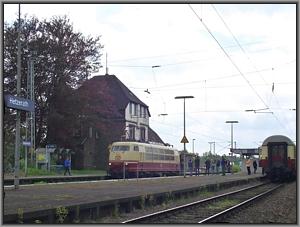 Zum Vergrößern auf das Bild klicken! Dort können Sie auch blättern und die Bildunterschriften lesen! 103 113 in Hetzerath