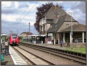 Zum Vergrößern auf das Bild klicken! Dort können Sie auch blättern und die Bildunterschriften lesen! 442 202 in Hetzerath