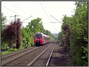 Zum Vergrößern auf das Bild klicken! Dort können Sie auch blättern und die Bildunterschriften lesen! 442 202 in Föhren
