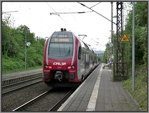 Zum Vergrößern auf das Bild klicken! Dort können Sie auch blättern und die Bildunterschriften lesen! CFL-2317 in Föhren
