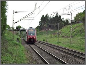 Zum Vergrößern auf das Bild klicken! Dort können Sie auch blättern und die Bildunterschriften lesen! CFL-2302 in Föhren