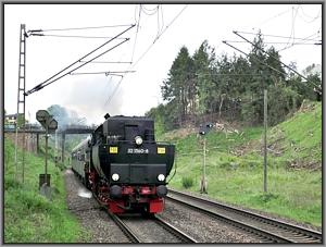 Zum Vergrößern auf das Bild klicken! Dort können Sie auch blättern und die Bildunterschriften lesen! 52 1360 in Föhren