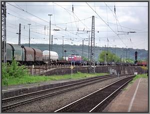 Zum Vergrößern auf das Bild klicken! Dort können Sie auch blättern und die Bildunterschriften lesen! 145 027 in Ehrang