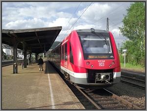 Zum Vergrößern auf das Bild klicken! Dort können Sie auch blättern und die Bildunterschriften lesen! 620 048 in Ehrang