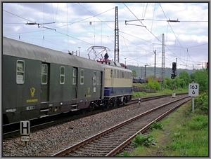 Zum Vergrößern auf das Bild klicken! Dort können Sie auch blättern und die Bildunterschriften lesen! E10 1239 in Ehrang